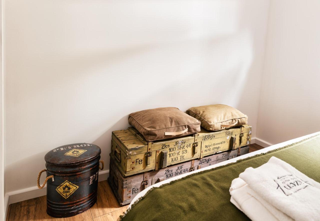 Azen Cool House Bed & Breakfast Azenhas do Mar Luaran gambar