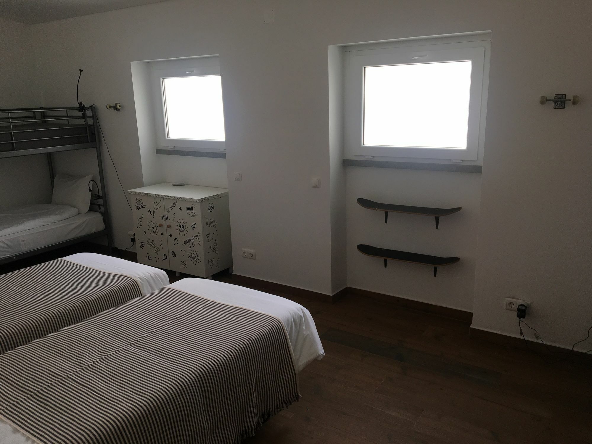 Azen Cool House Bed & Breakfast Azenhas do Mar Luaran gambar