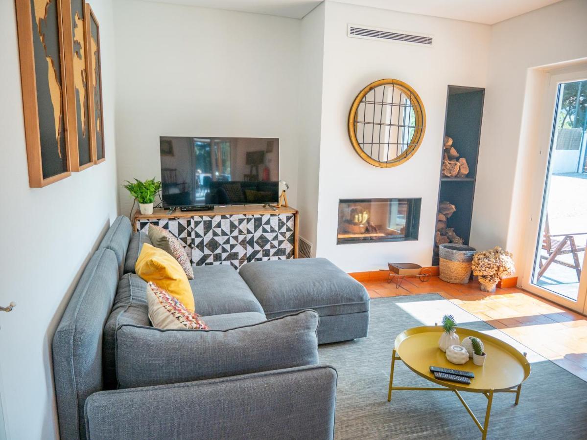 Azen Cool House Bed & Breakfast Azenhas do Mar Luaran gambar